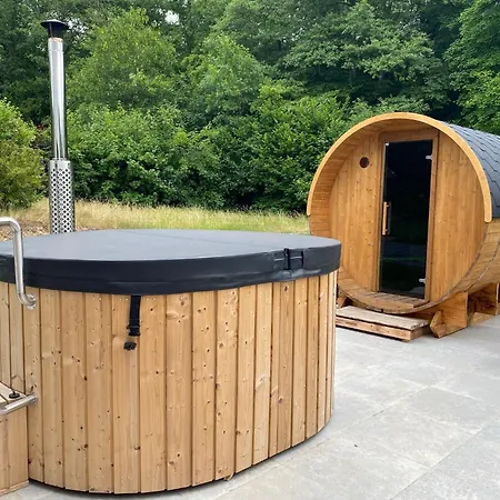 Holiday home Maison De Quarreux *